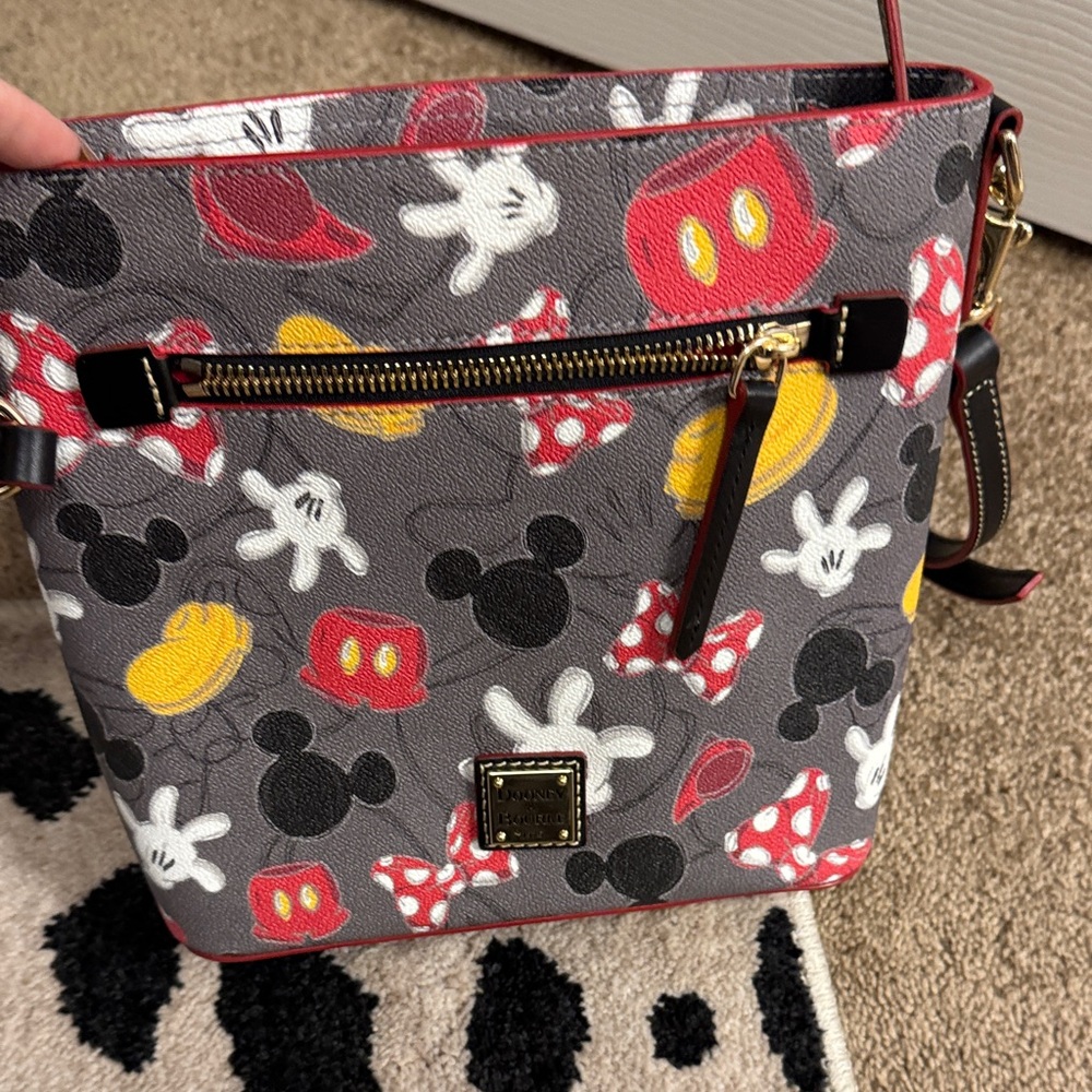 Disney Dooney & Bourke Mickey and Minnie Crossbody Bag - Picture 13 of 16